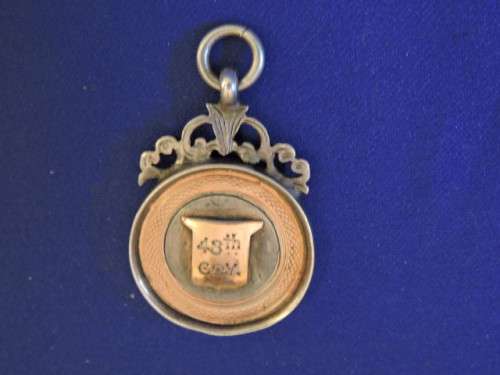 48th Company Sterling Silver and Gold MEDAL MEDALLION issued to PTE. R Simpson 1933. Military?