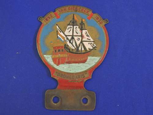 Copper 1652 Van Riebeeck 1952 DROMEDARIS  Car badge  like  AA Badge