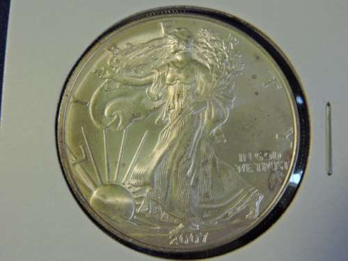 2007 USA LIBERTY 1 oz Fine Silver $1 One Dollar Coin  American Eagle  Like silver Krugerrand.