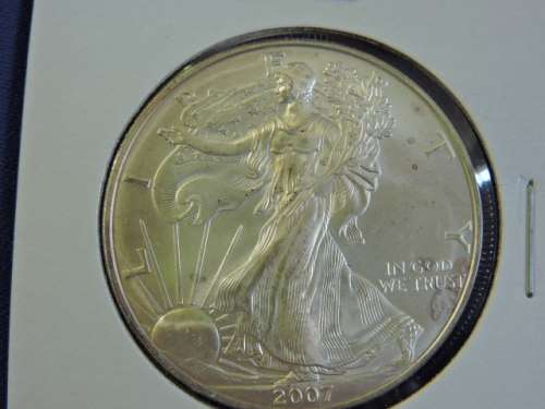 2007 USA LIBERTY 1 oz Fine Silver $1 One Dollar Coin  American Eagle  Like silver Krugerrand.