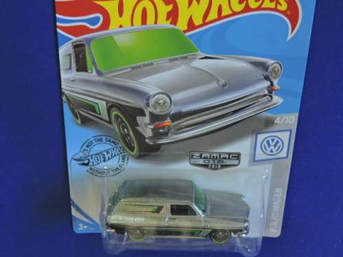 Hot Wheels Volkswagen VW Squareback ( ZAMAC ) Long Card