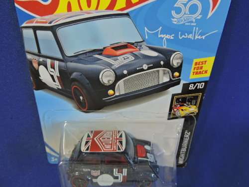 Hot Wheels MORRIS MINI ( 8/10 NIGHTBURNERZ ) Long Card    # MINI MANIA #