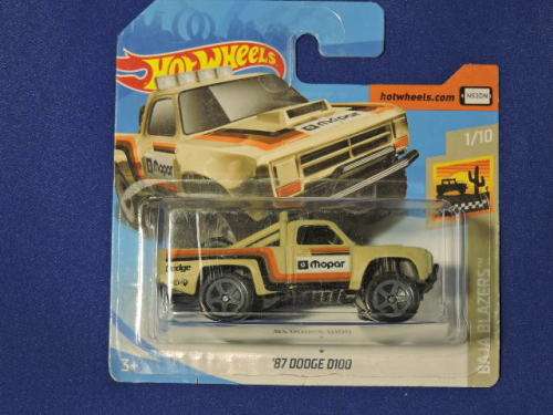 Hot Wheels DODGE D100 (  Grey Mopar )  # BAKKIE BONANZA #..