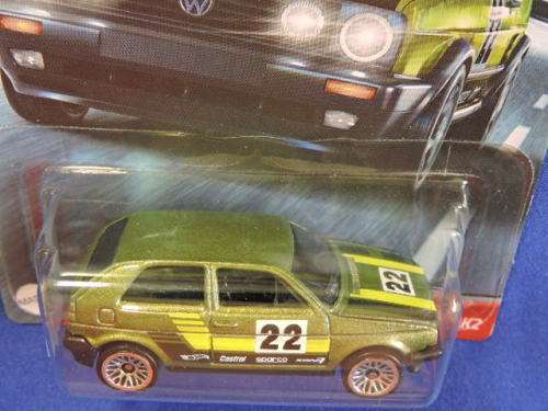 Hot Wheels Volkswagen VW Golf MK2 ( Green #22 )  Long Card