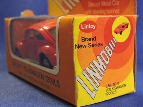 Lintoy Volkswagen VW  Beetle 1200 LS ( Red )  Boxed like Hot Wheels