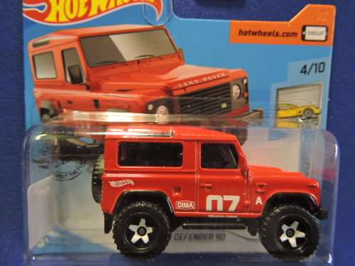 Hot Wheels Land Rover Defender 90 ( Red # 07 ) Long Card
