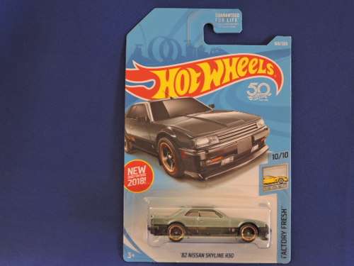 Hot Wheels NISSAN Skyline R30 (  Grey ) Like Datsun