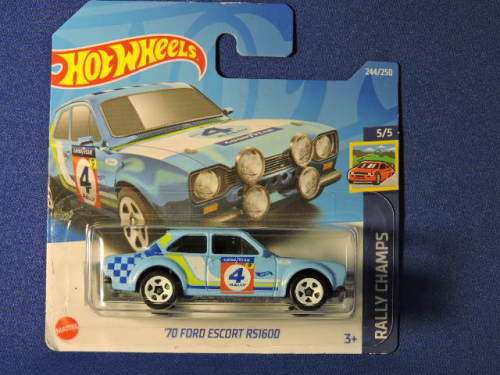 Hot Wheels Ford Escort RS 1600 ( Blue no # )