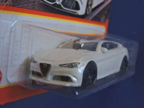 Matchbox ALFA ROMEO Giulia ( White ) Like Hot Wheels