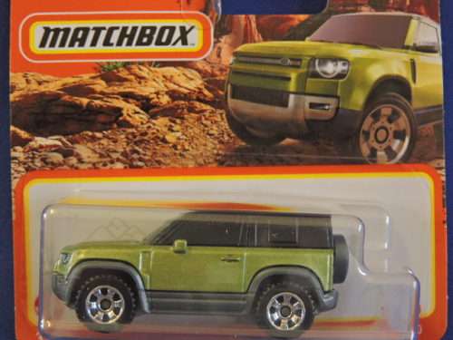 Matchbox Land Rover Defender 90  ( Green )  Like Hot Wheels