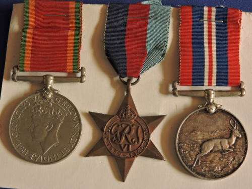 WW2 Medal x3 grouping with certificate issued to J.D Van Rensburg