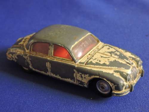 Corgi Toys Jaguar 2.4 liter Like Dinky Toys   # For respray #