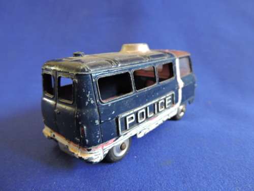 Corgi Toys Commer POLICE van Like Dinky Toys