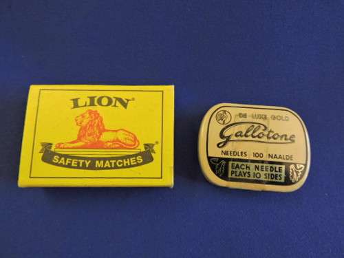 Vintage GALLOTONE Needle Tin Gramophone needle Tin with Gold needles