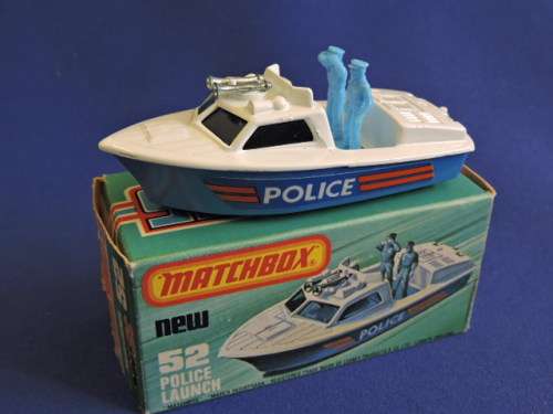 Matchbox NEW 52 POLICE LAUNCH Boat Mint in Box  Like Hot Wheels