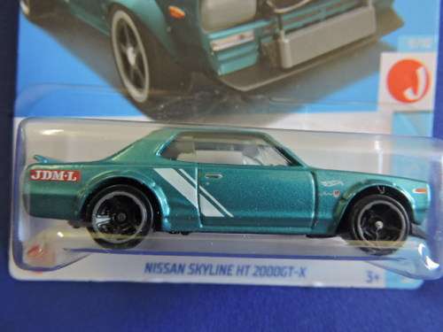 Hot Wheels NISSAN Skyline HT 2000 GT-X ( Turquoise ) Like Datsun