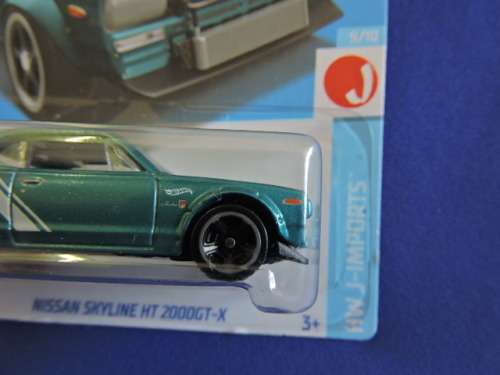 Hot Wheels NISSAN Skyline HT 2000 GT-X ( Turquoise ) Like Datsun