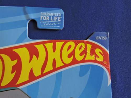 Hot Wheels NISSAN Skyline HT 2000 GT-X ( Turquoise ) Like Datsun