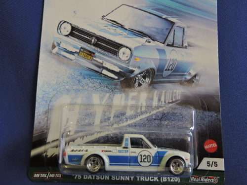 Hot Wheels DATSUN Sunny Truck ( White #120 ) Car Culture full metal with Real Riders Like Nissan
