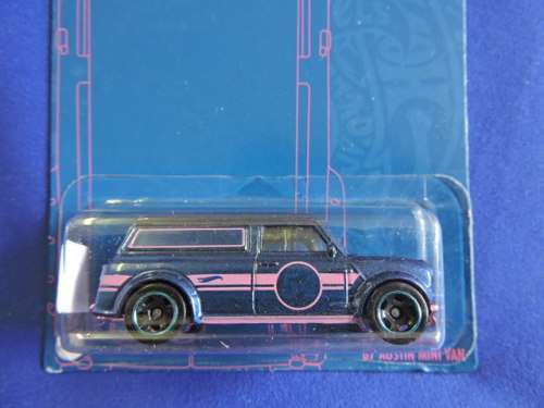 Hot Wheels AUSTIN MINI Van ( Blue & Pink )