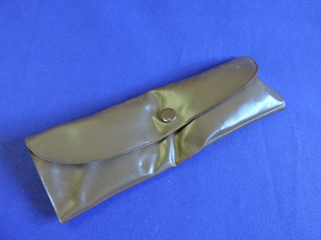 SADF Military Sewing Kit Original 1984 and issue shaving `mirror`