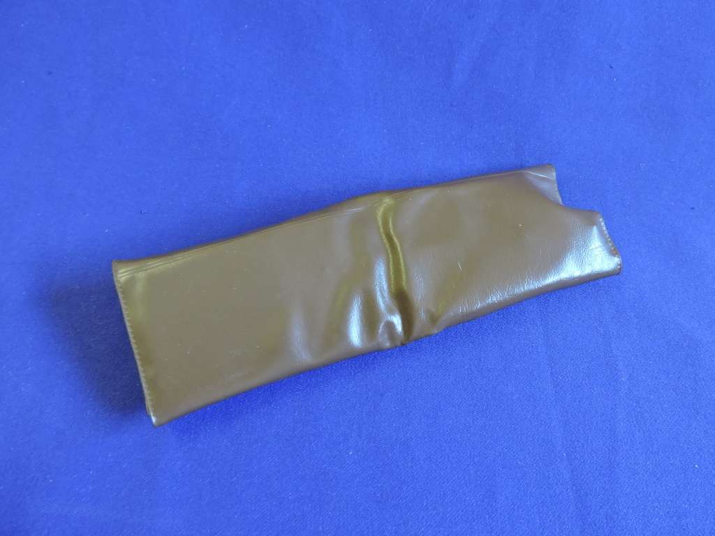 SADF Military Sewing Kit Original 1984 and issue shaving `mirror`