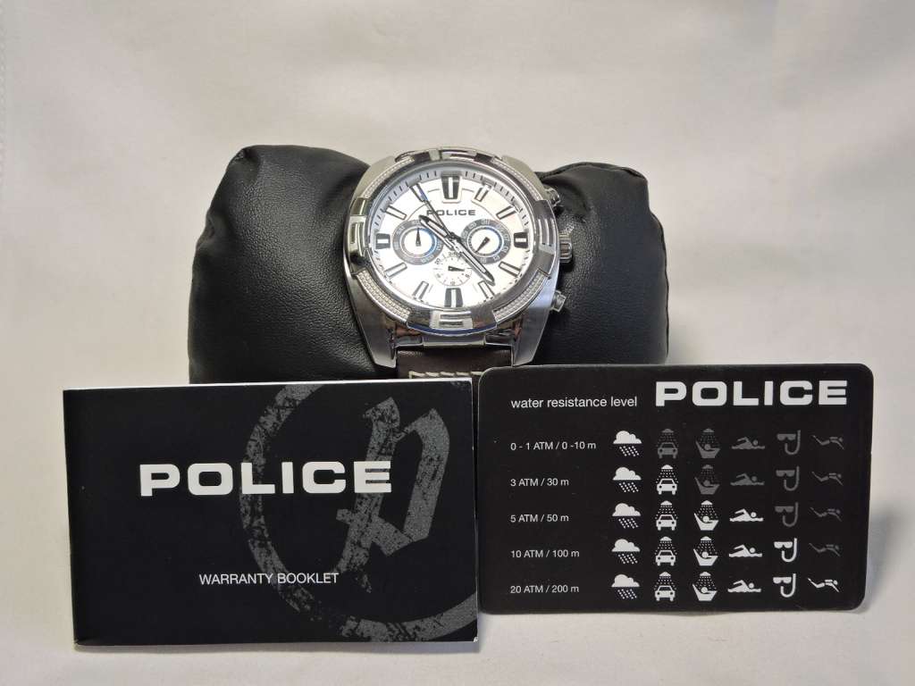 POLICE mens wristwatch