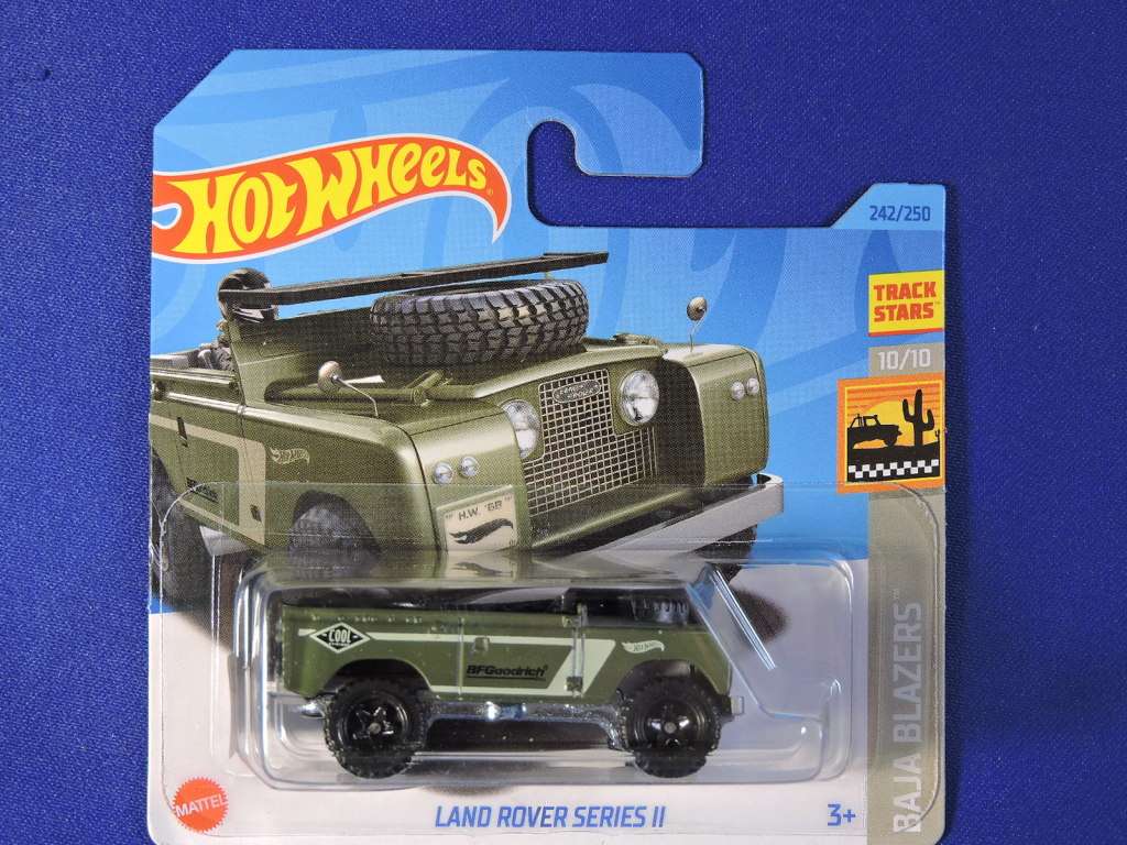 Hot Wheels Land Rover Series 11 ( Green No roof )