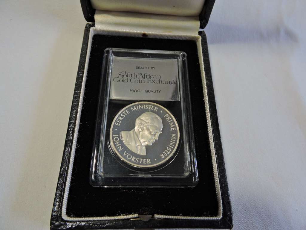 1978 John Vorster SILVER Medallion Proof quality
