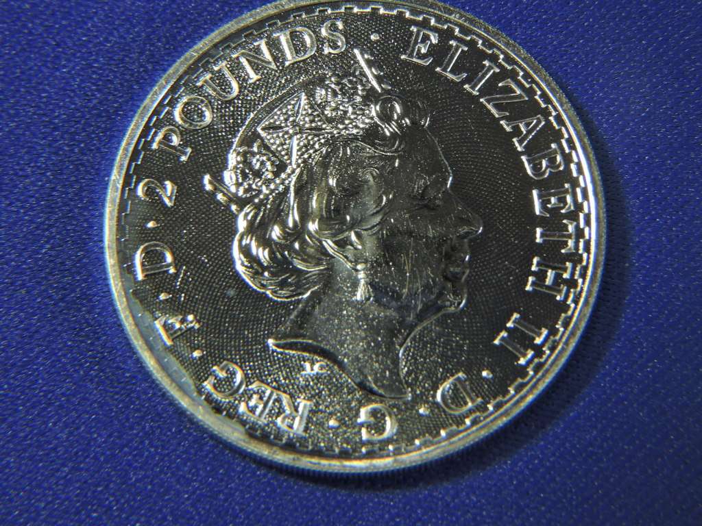 1 oz Fine Silver Coin .999 Britannia 2021  2 Pound Coin  Like silver Krugerrand.