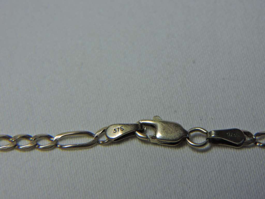 9ct Gold chain  3,9g    # Low starting Bid #