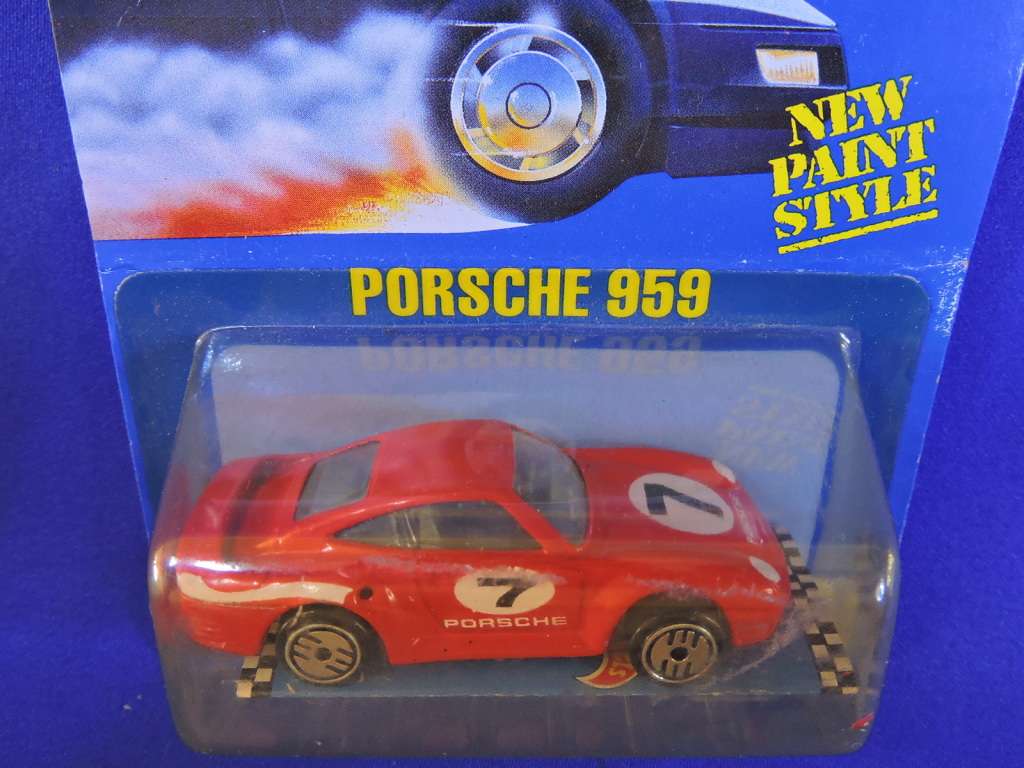 Hot Wheels Porsche 959 ( Red #7 ) C1990  34 Yrs old !!!
