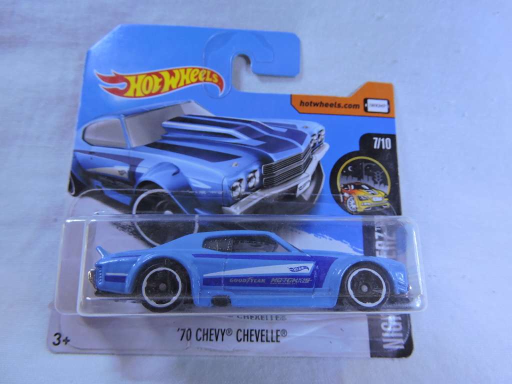 Hot Wheels CHEVY CHEVROLET CHEVELLE ( Blue ) # CHEVY BLOW OUT SALE #