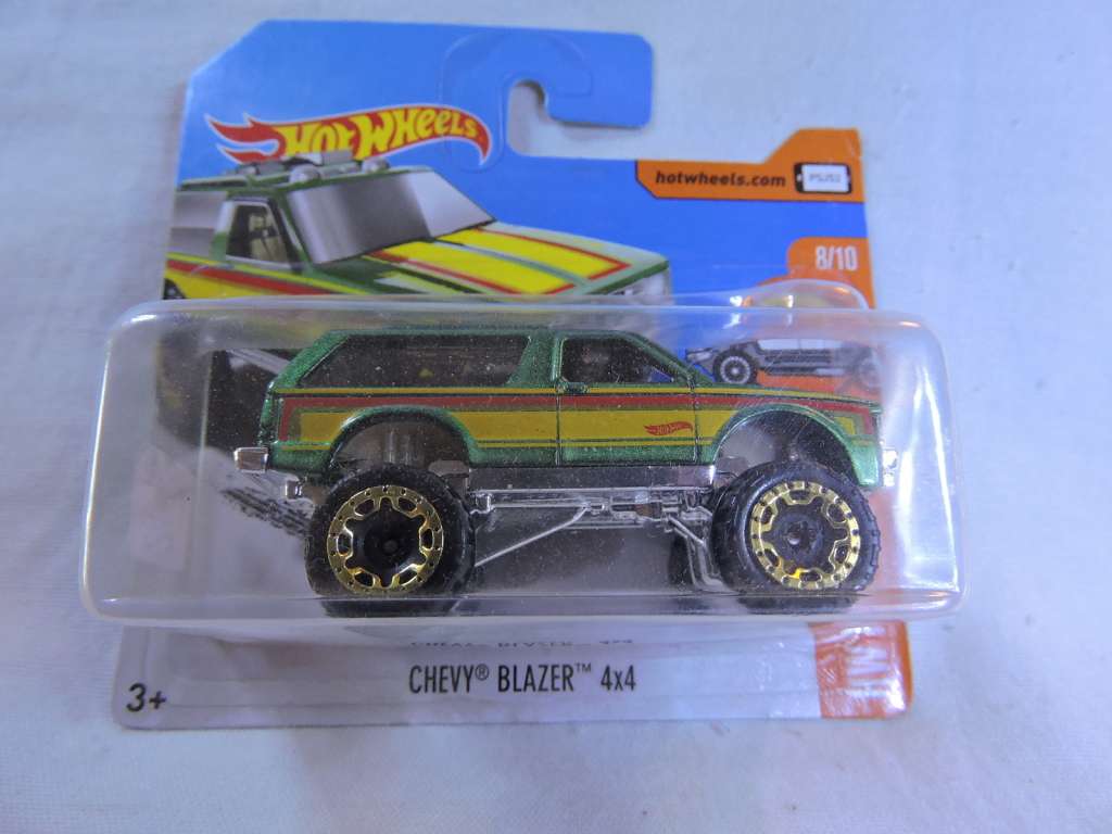 Hot Wheels CHEVY CHEVROLET Blazer 4 X 4  Bakkie ( Green ) # CHEVY BLOW OUT SALE #