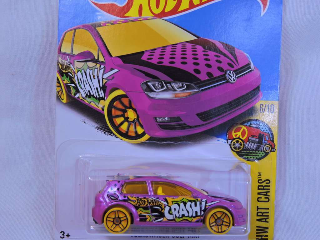 Hot Wheels Volkswagen VW Golf MK7 ( Pink ) Crash Long Card