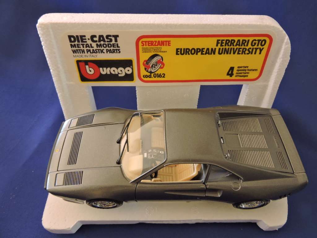 Bburago FERRARI GTO University ( Silver )  1/24