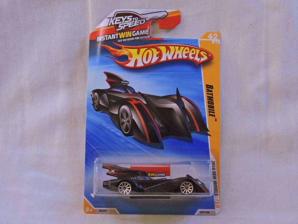 Hot Wheels  BATMOBILE ( Black with bat wing & ears )  Batman