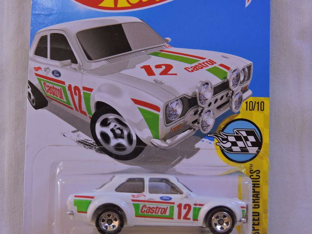 Hot Wheels  FORD Escort RS 1600 ( Castrol #12 )  Long Card