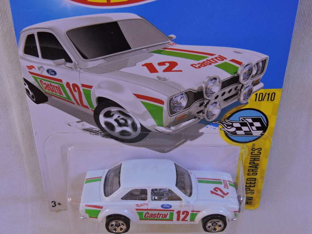 Hot Wheels  FORD Escort RS 1600 ( Castrol #12 )  Long Card