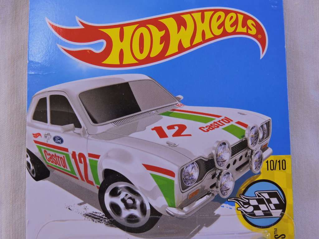 Hot Wheels  FORD Escort RS 1600 ( Castrol #12 )  Long Card