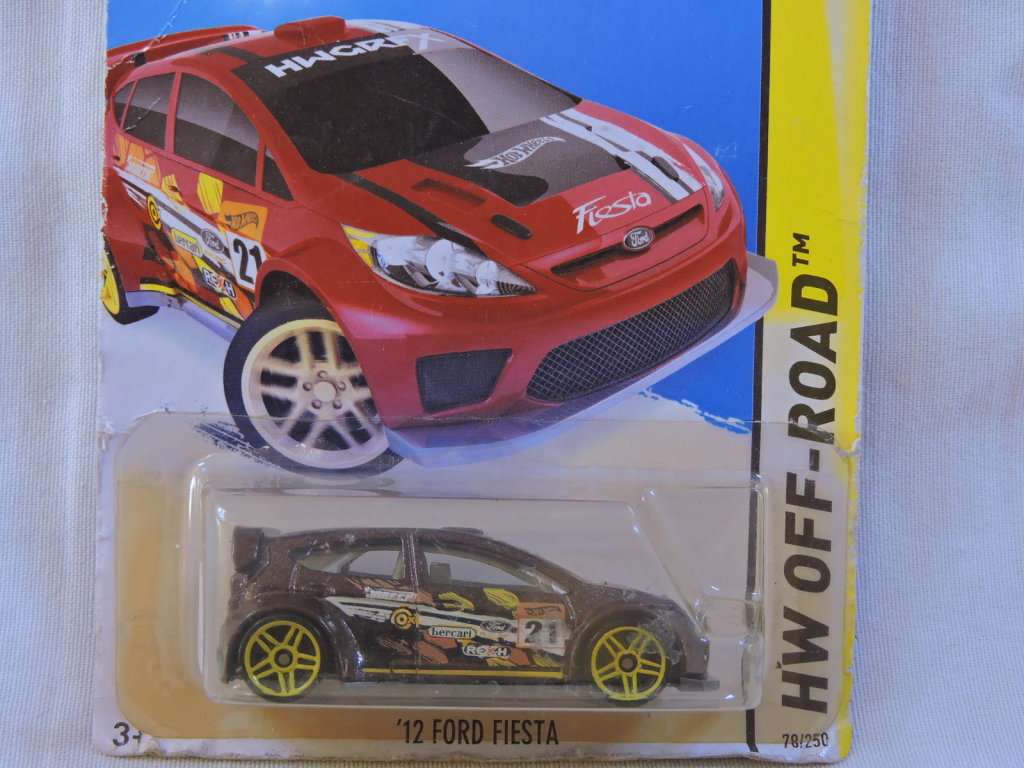 Hot Wheels FORD Fiesta ( Dark Plum #21 )  Long Card