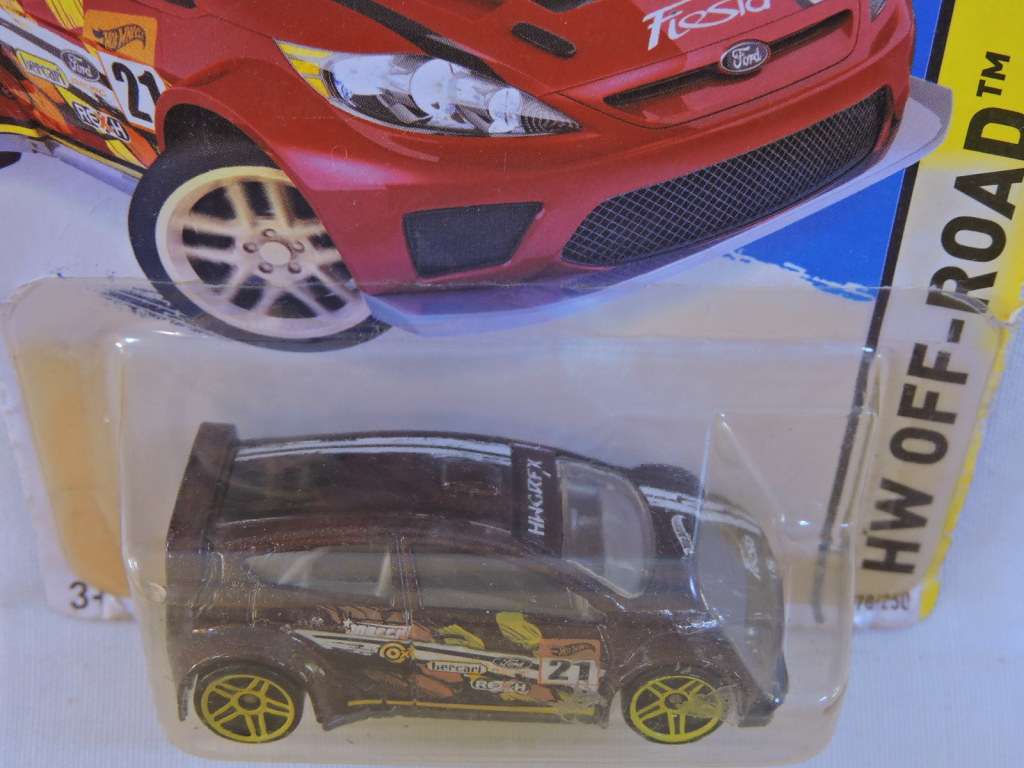 Hot Wheels FORD Fiesta ( Dark Plum #21 )  Long Card
