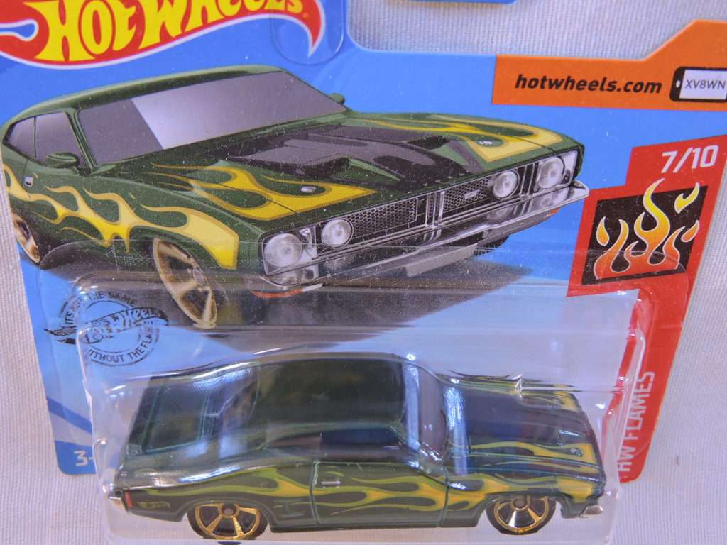 Hot Wheels FORD Falcon X8 ( Green Yellow flames )
