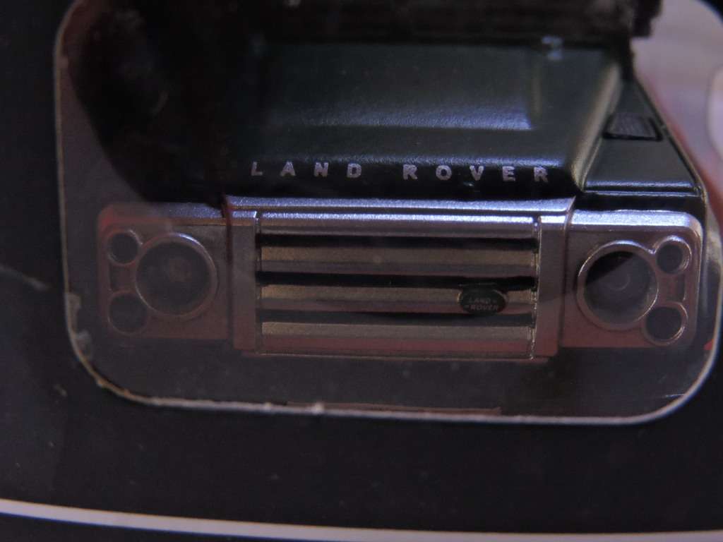 Land Rover Defender  Mint in Box   ( Bottle Green )