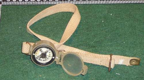 RHODESIAN PARATROOPER JUMP WRIST COMPASS