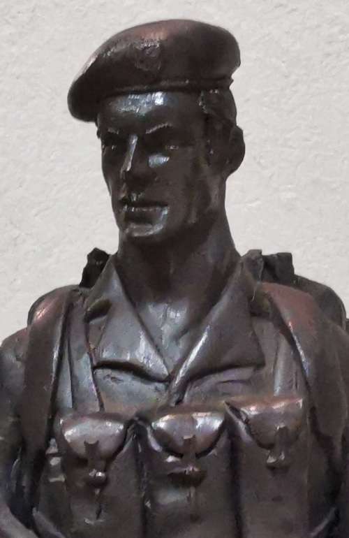 RHODESIAN TROOPIE STATUE