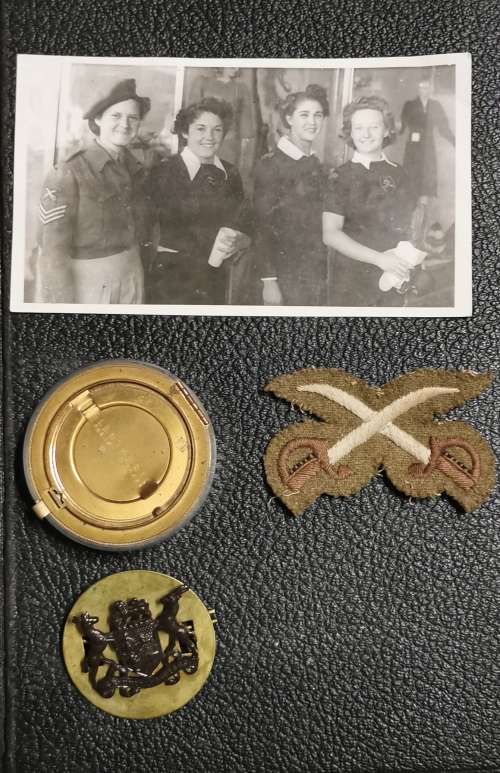 WW2 UDF WOMANS PT INSTRUCTORS COLLECTION