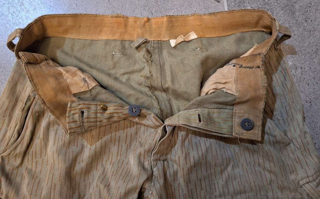 Swapo Rain Pattern Camo Pants