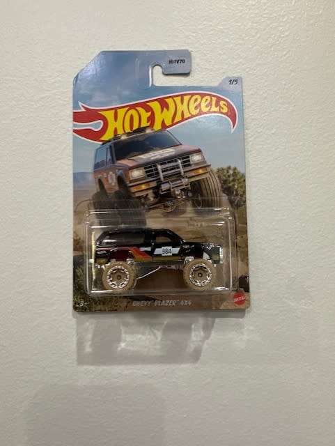 Hot Wheels Mud Trucks 2023 - Chevy Blazer 4x4 (1/5)