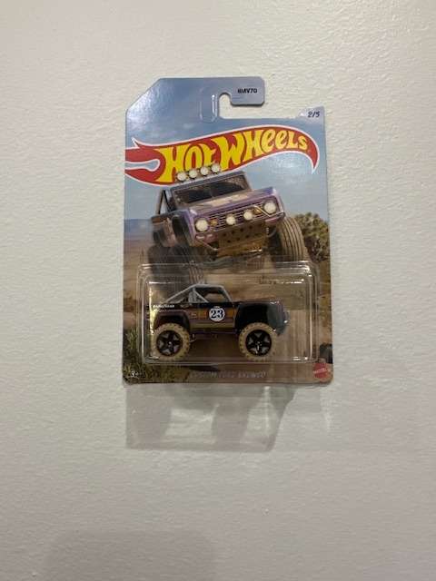 Hot Wheels Mud Trucks 2023 - Custom Ford Bronco (2/5)